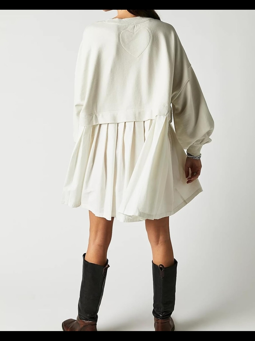 Oversized Sweatshirt - Picture 2 of 6